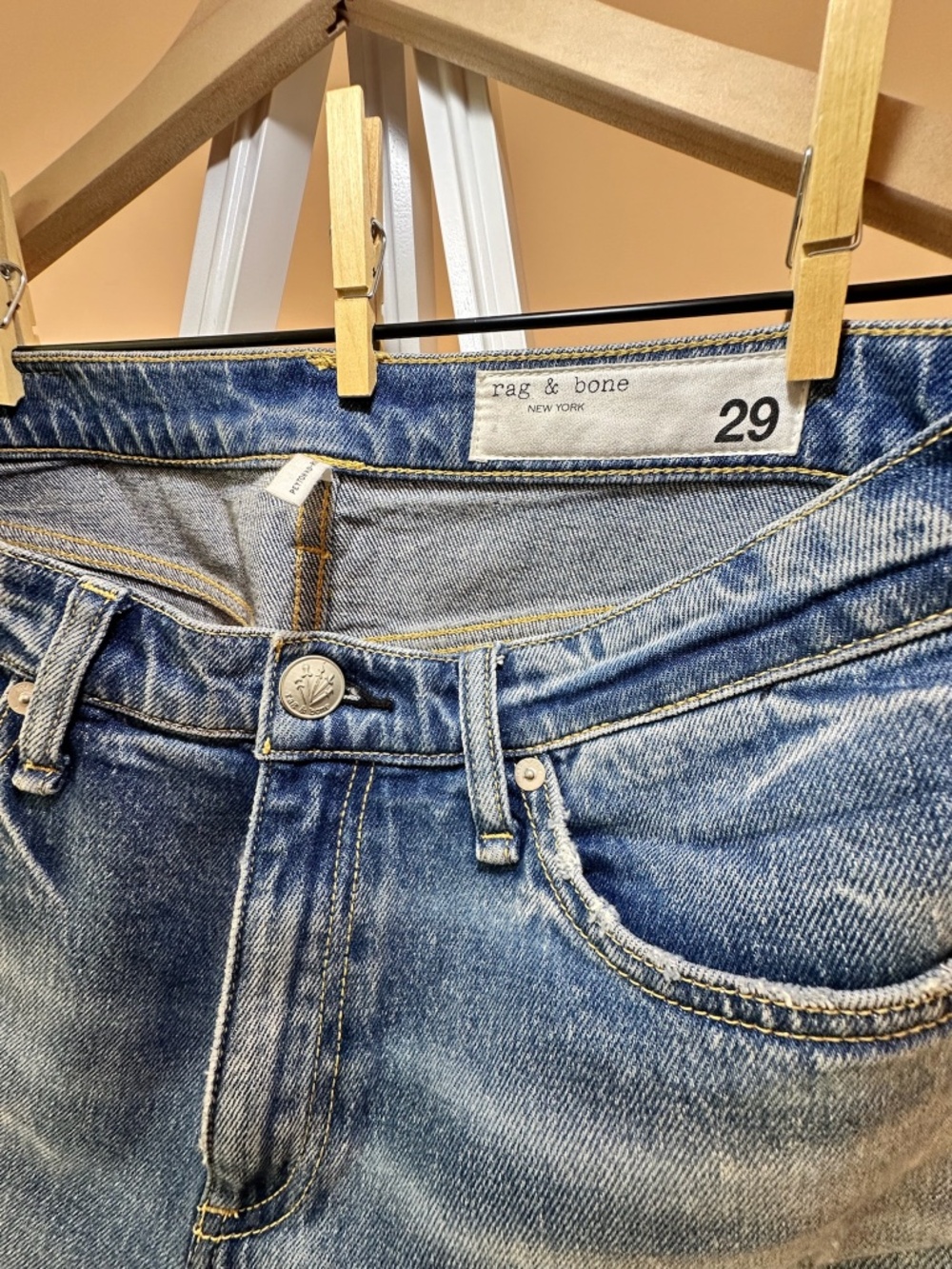 Rag and Bone Peyton Mid rise Bootcut Jeans in Blue - Picture 3 of 4